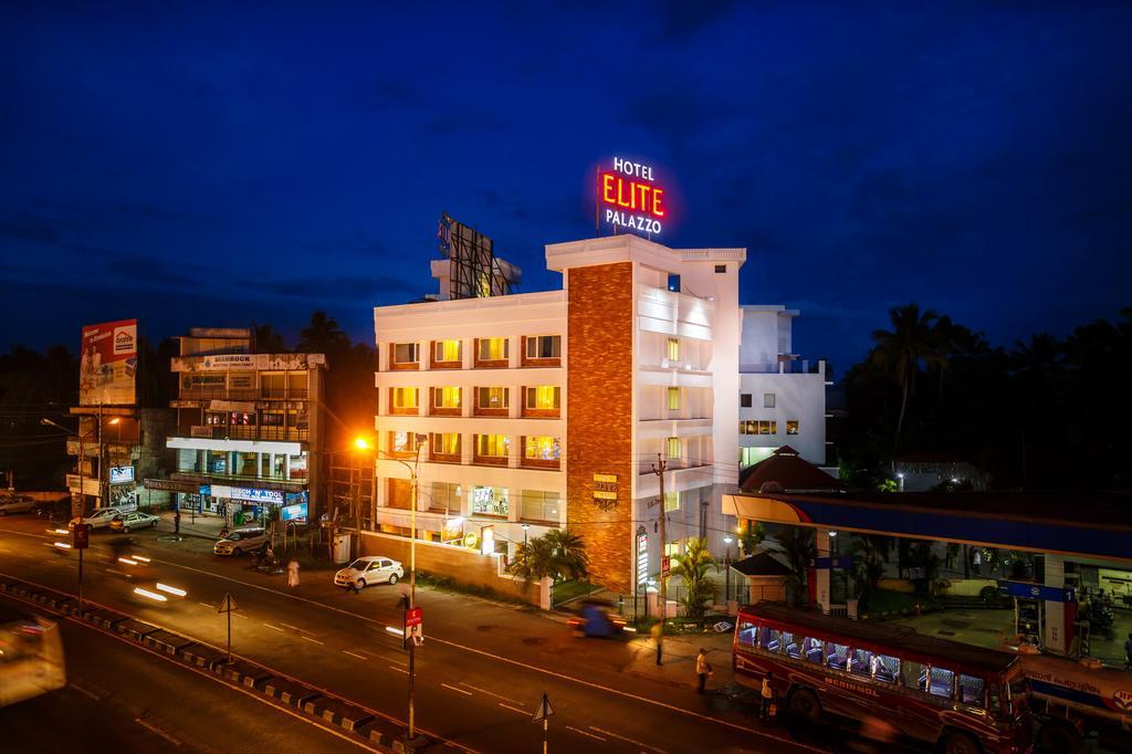 Hotel Elite Palazzo Kochi Bagian luar foto