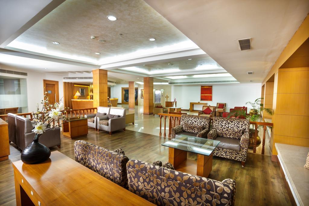 Hotel Elite Palazzo Kochi Bagian luar foto